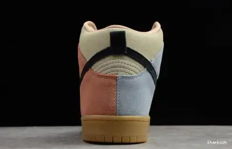 CN8345-001 Spectrum Dunk Nike SB High 0704